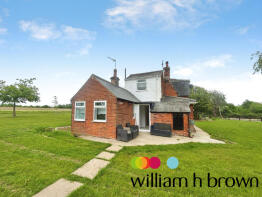 Yard Cottage, Bromley Road, Colchester CO7 7BZ