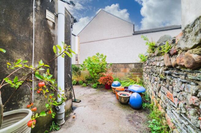 Call 02920 454555 to secure your viewing_5