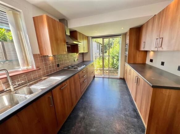 3 bed Semi-Detached Bungalow for sale Image 2