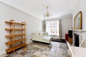 Flat 10, 8 Dalmeny Court, Duke Street St James's, London SW1Y 6BL