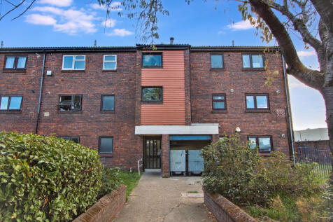 57 Sycamore Close, Canning Town, London, E16 4QR