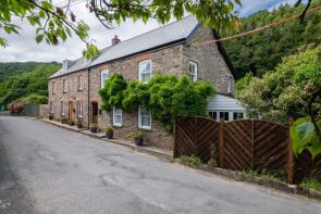 Lyn Cottage, Road From Ash Gate To Leeford Green, Lynton EX35 6PS