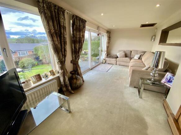 Bramleys Estate Agents - Quarryside Road - Mirfiel