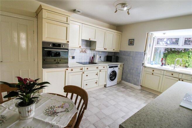 2 bed Bungalow for sale Image 4
