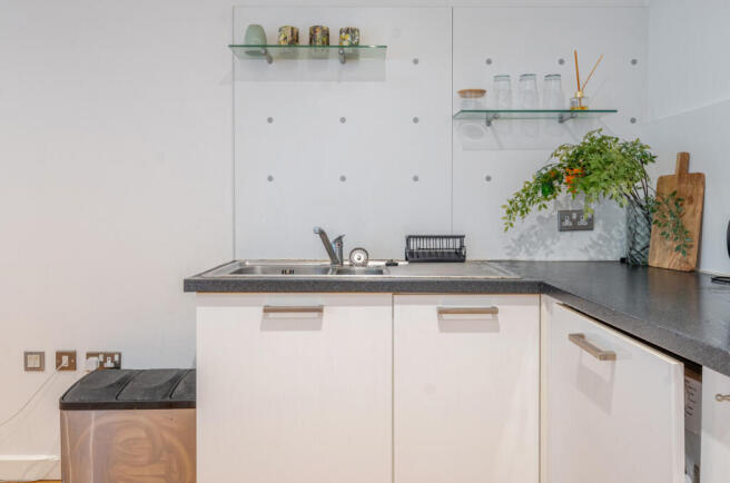 1 bed Apartment for sale Image 7
