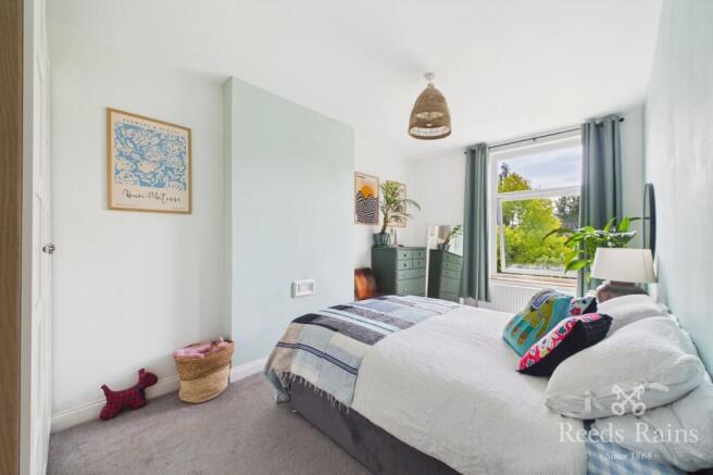 2 bed Semi-Detached for sale Image 6