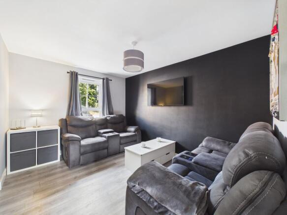 2 bed End of Terrace for sale Image 2