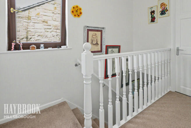 3 bed Semi-Detached for sale Image 11