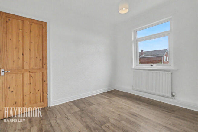 2 bed Semi-Detached for sale Image 10