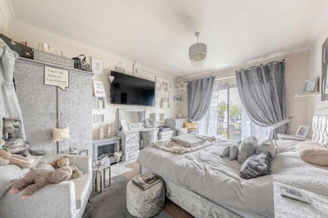 2 bed Bungalow for sale Image 10
