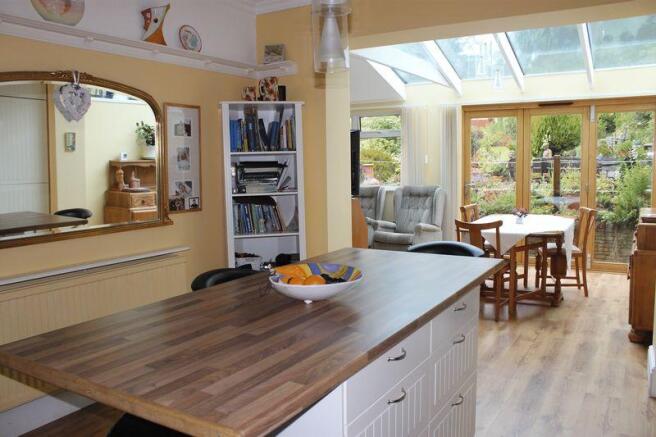 Open-Plan...