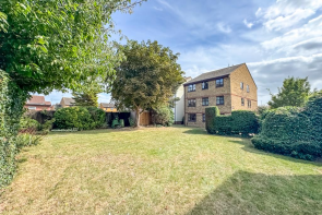 80, Frobisher Way, Shoeburyness, Southend-on-sea SS3 8XD