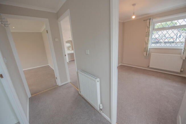 2 bed Bungalow for sale Image 7