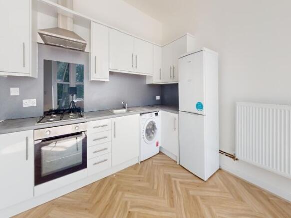 3 bed Not Specified to rent Image 4
