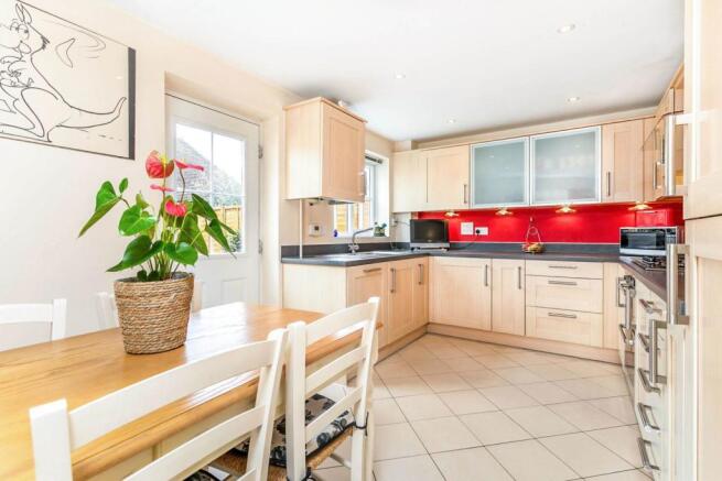 Kitchen/Breakfast