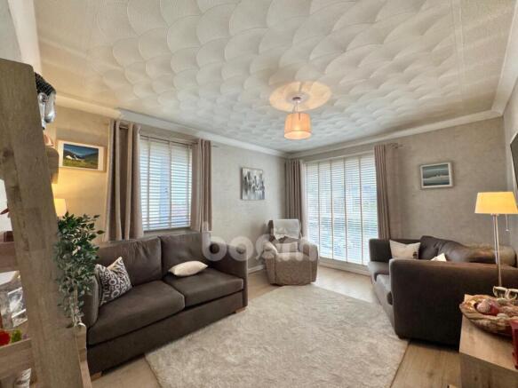 LOUNGE IN GREENLAW DRIVE PAISLEY PROPERTY