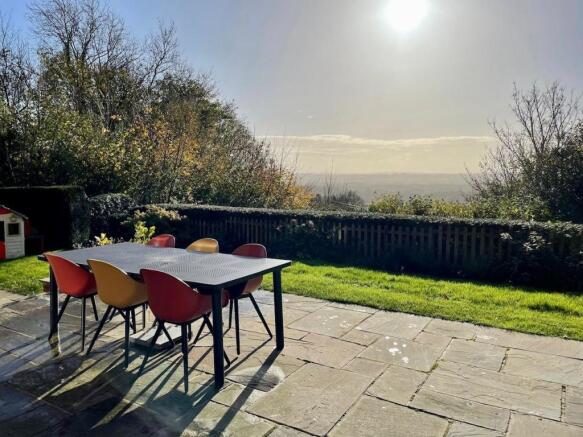 Terrace to View 2.jpg