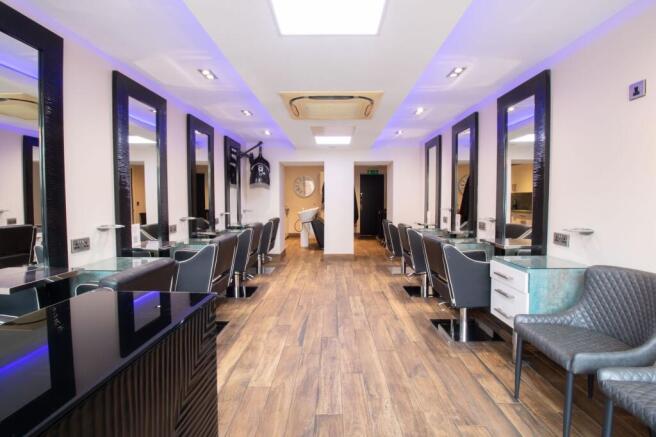 Salon
