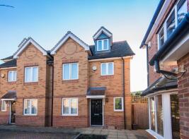 2, Linden Close, Iver SL0 0DG