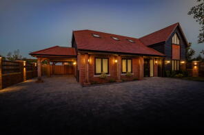 Broadleaf, Botley Road, Burridge SO31 1BL