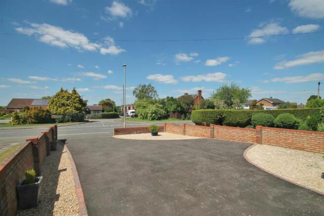 Driveway.JPG