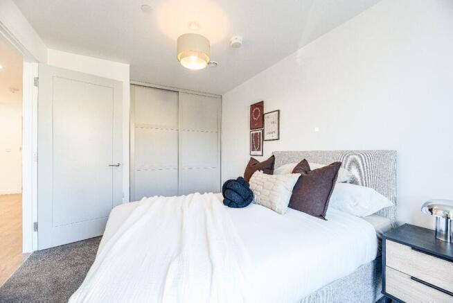 1 bed Apartment to rent Image 12