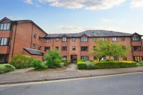 8, Peakes Place, Granville Road, St. Albans AL1 5AY