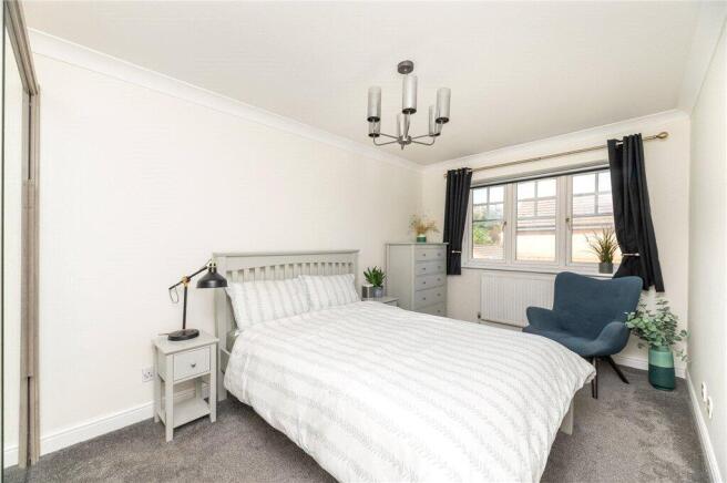 3 bed Semi-Detached for sale Image 10