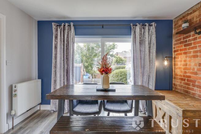 3 bed Semi-Detached for sale Image 10