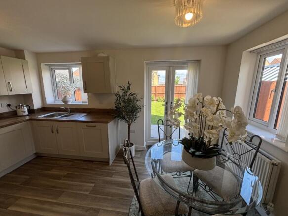 3 bed Detached for sale Image 7