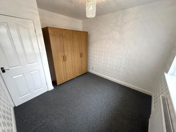 2 bed Semi-Detached Bungalow for sale Image 12