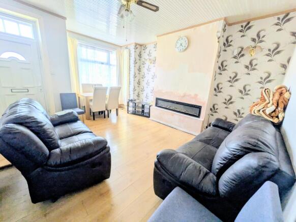 Clayton Road, Bradford, BD7 photo 5