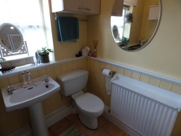 469utility shower room.jpg