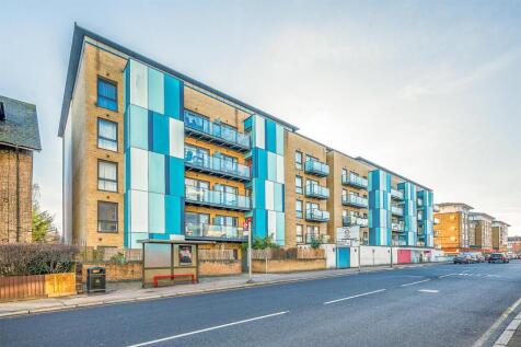 Azzura House, Homesdale Road, Bromley, BR2