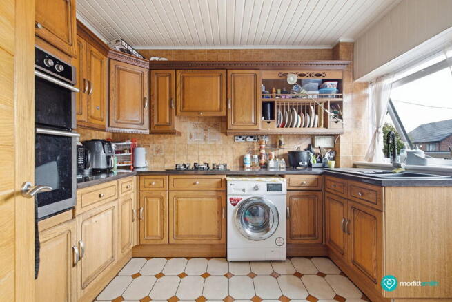 3 bed Semi-Detached for sale Image 5