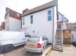 Flat 2, 23, Cumnor Road, Bournemouth BH1 1JR