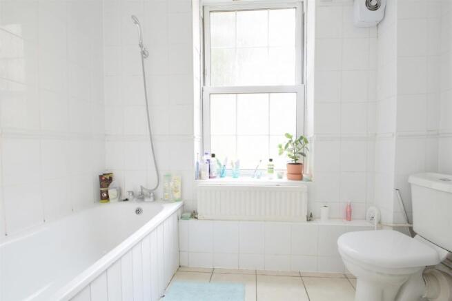 Bathroom.jpg