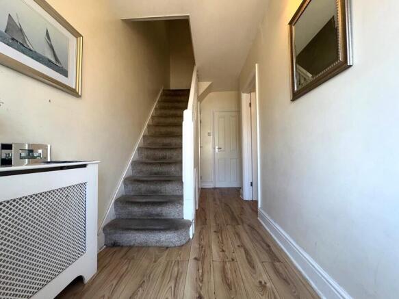 72WindsorCloseHal...