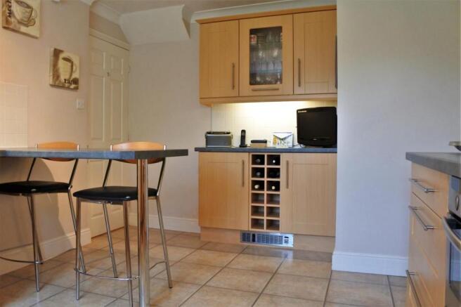 BREAKFAST KITCHEN