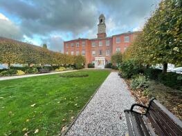 1, North Square, Fareham PO17 5FD