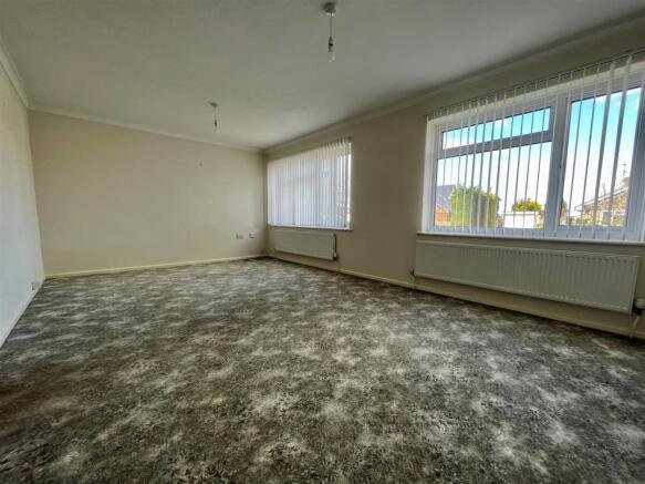 Lounge.jpg