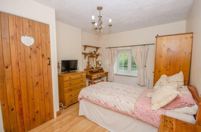 Bedroom 3.jpg