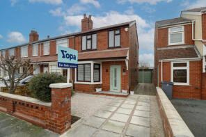 28, Sandgate, Blackpool FY4 2NG
