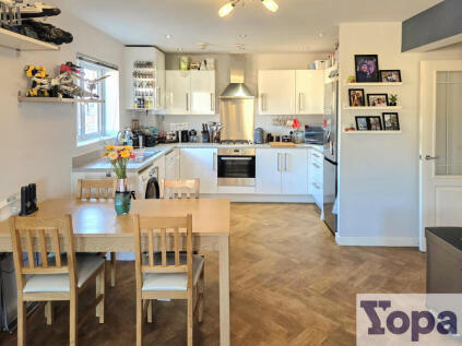 Conduct Gardens, Eastleigh, SO50