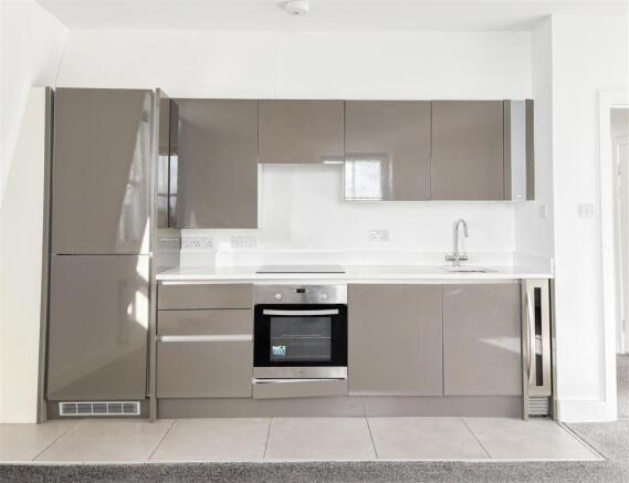 Living / Kitchen