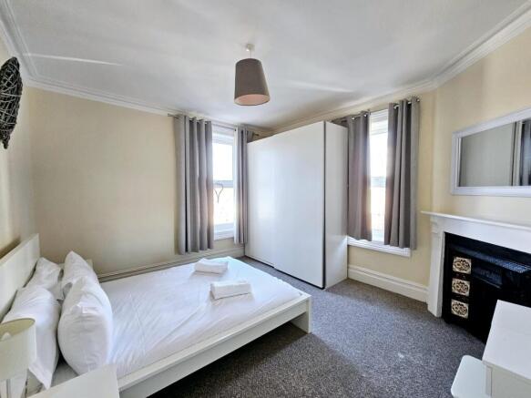 5 bed End of Terrace for sale Image 10