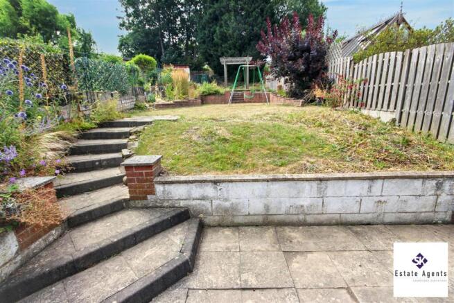 3 bed Semi-Detached for sale Image 6