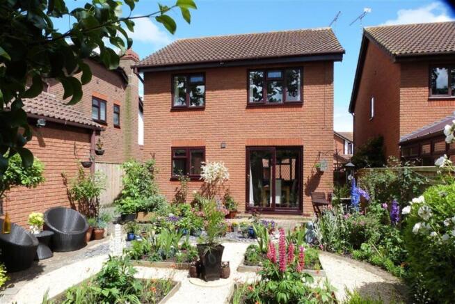 Rear Garden: