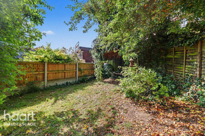 Bradfields Avenue, Chatham photo 4