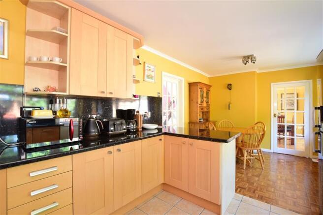 Kitchen / Dining Room